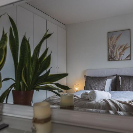 Penthouse With Sauna - King Size Bed - Free Wifi! Ροβανιέμι Εξωτερικό φωτογραφία